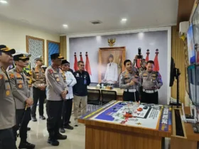 Kapolda Jatim tinjau Pelabuhan Ketapang, pastikan arus mudik lancar, Rabu (18/3/2026)(dok Humas Polresta Banyuwangi).