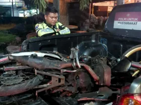 Kendaraan korban yang tewas usai menabrak tiang masjid.(Foto: Dokumen Satlantas Polres Jombang)