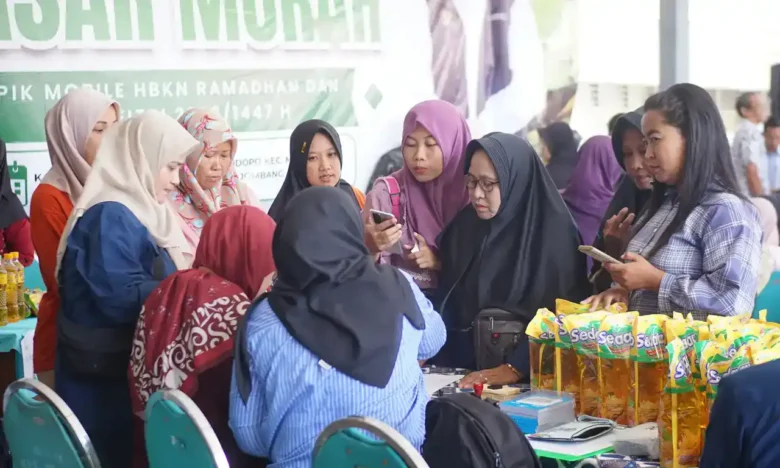 Pasar murah yang digelar di Megaluh Jombang (blok-a.com/Syahrul Wijaya)