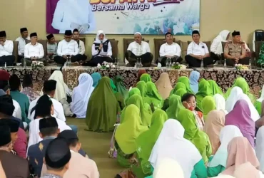 Bupati Ipuk Fiestiandani saat silaturahmi Ramadan di Kecamatan Sempu, Senin (2/3/2026) (foto: ist)