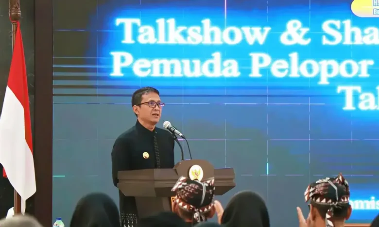 Bupati Bojonegoro Setyo Wahono saat menyampaikan pesannya usai membuka Talkshow dan Sharing Session Pemuda Pelopor Kabupaten Bojonegoro Tahun 2026 di Ruang Angling Dharma, Kamis (6/3/2026) (foto: ist)