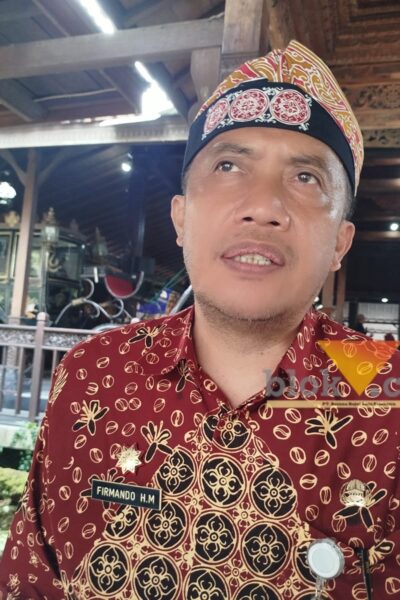 Kepala Disparbud Kabupaten Malang, Firmando Hasiholan Matondang angkat bicara terkait polemik Coban Sewu (blok-a.com / Yogga Ardiawan)