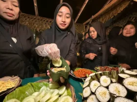 Sego Lemeng dan Kopi Uthek, hidangan otentik masyarakat Osing dari Desa Banjar, Kecamatan Licin, Banyuwangi (foto: istimewa)