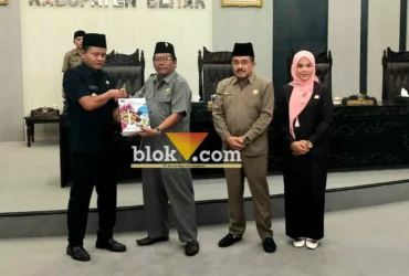 Rapat Paripurna DPRD Kabupaten Blitar dalam rangka penyampaian Laporan Keterangan Pertanggungjawaban (LKPJ) Bupati Blitar Tahun Anggaran 2025. (blok-a.com/Fajar)