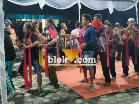 Tradisi sedekah bumi Desa Pancur Bojonegoro (foto: Blok-a.com/Silvia)
