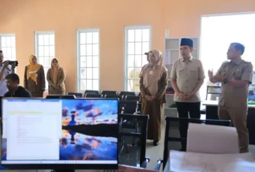 Bupati Jember, Gus Fawait, saat menggelar kunjungan ke MPP mini di Kecamatan Jombang, Kabupaten Jember (foto: ist)