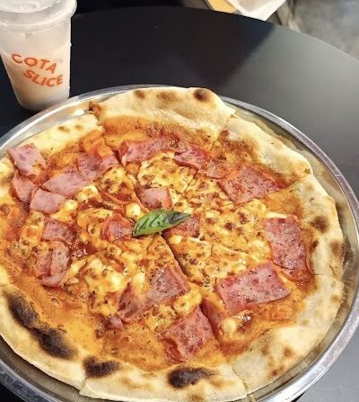 Kafe di Malang dengan Menu Pizza yang Cocok untuk Nongkrong Santai