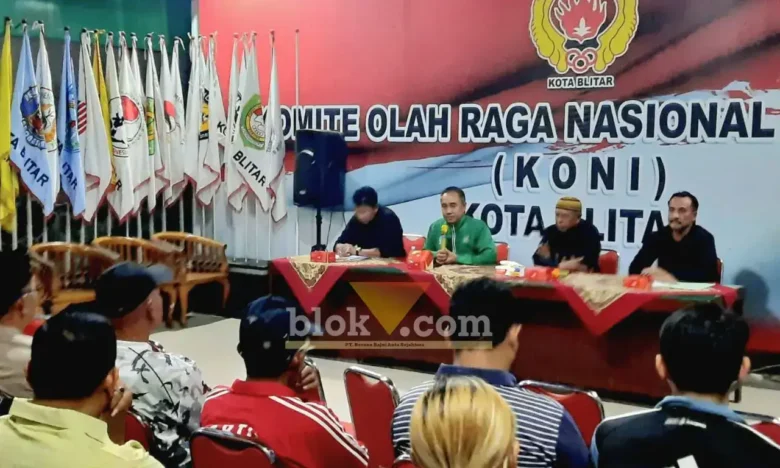TPP KONI Kota Blitar menetapkan Samanhudi Anwar dan Tony Andreas sebagai bakal calon Ketua Umum KONI Kota Blitar masa bakti 2026–2030 (foto: Blok-a.com/Fajar)