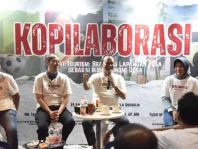 Acara diskusi bersama para pengelola lapangan desa di Sidoarjo