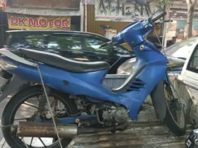 Motor Suzuki Shogun yang terlibat kecelakaan di jalan Pattimura Sengon, Jombang (Dokumen Satlantas Polres Jombang)