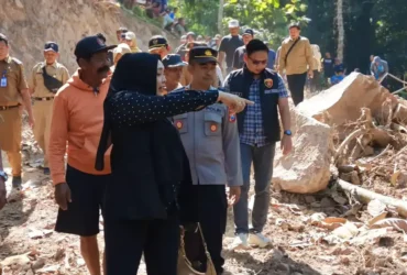 Ketua Komisi D DPRD Magetan saat sidak bersama ESDM Jatim di Tambang Sayutan (foto: ist)