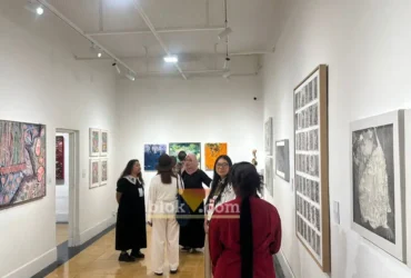 Pameran perdana bertajuk Mukadimah di ArtMeru Gallery menghadirkan karya dari 22 seniman lintas generasi asal Malang dan Jawa Timur (foto: Blok-a.com / M Berril Labiq)