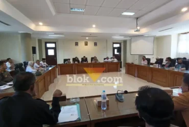 Suasana saat RDP DPRD Magetan dengan pihak penambang serta perwakilan masyarakat (foto: Blok-a.com/Ananda)