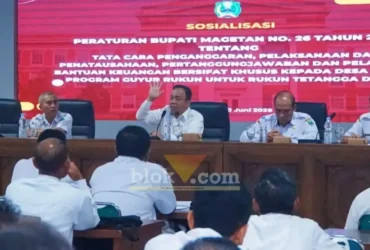 Wakil Bupati Magetan Suyatni Priasmoro saat menerangkan terkait penggunaan anggaran RT (foto: Blok-a.com/Ananda)