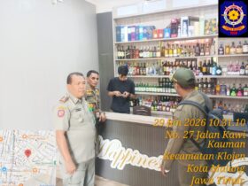 Sidak Toko Minol di Kota Malang, Satpol PP Temukan Dua Duga