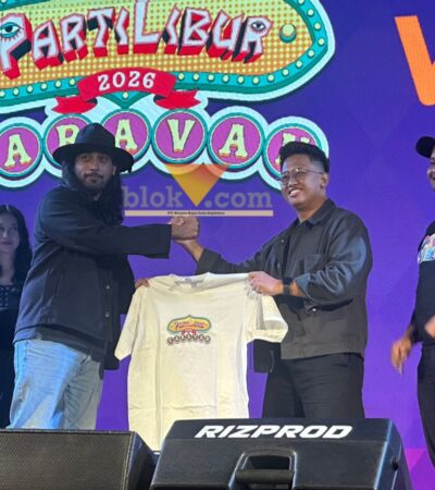 Festival Director Partilibur Caravan, Gahtan Toriq (kiri) dalam konferensi pers Partilibur 2026 (blok-a.com / Yogga Ardiawan)