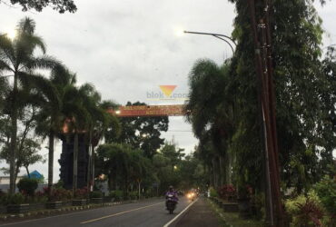 Gerbang masuk kecamatan Kepanjen. (Blok-a.com/Putu Ayu Pratama S)