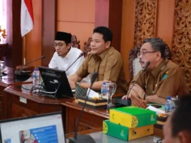 Pemkab Sidoarjo rapat koordinasi bersama Baznas, Diskominfo, Dinsos, serta Dinas Perkim CKTR Kabupaten Sidoarjo, Senin (15/6/2026) (foto: istimewa)