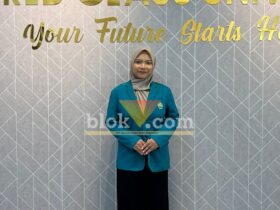 Sofia Jannatul Ma’rifah, Lulusan Terbaik FMIPA Unisma Ciptakan Antibakteri dari Kulit Delima. (blok-a.com / M Berril Labiq)