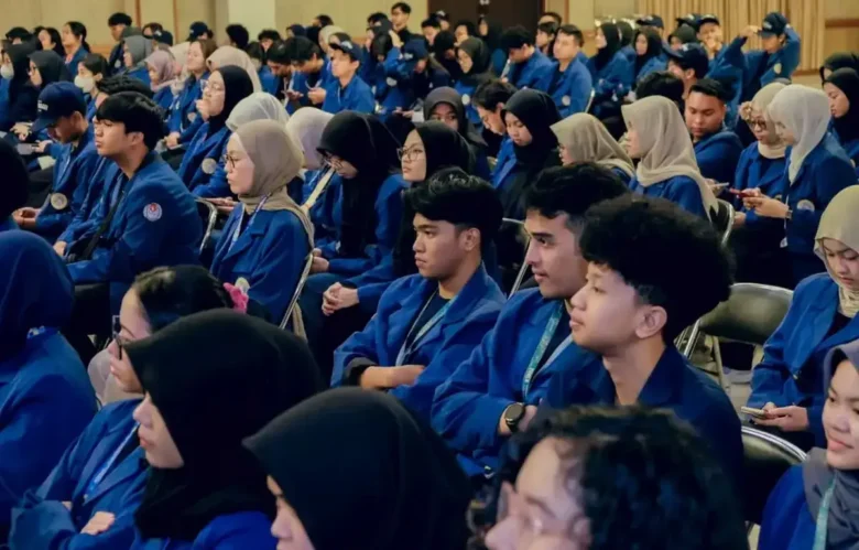 200 Mahasiswa KKN Unair Mulai Mengabdi di Gresik (foto: istimewa)
