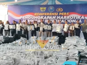 BNN RI sita 3,37 ton ganja asal Thailand di Gresik, diduga akan diolah jadi liquid vape (foto: Blok-a.com/ivan)