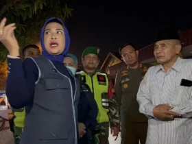 Wakil Bupati Sidoarjo, Mimik Idayana, saat pimpin operasi gabungan (foto: istimewa)