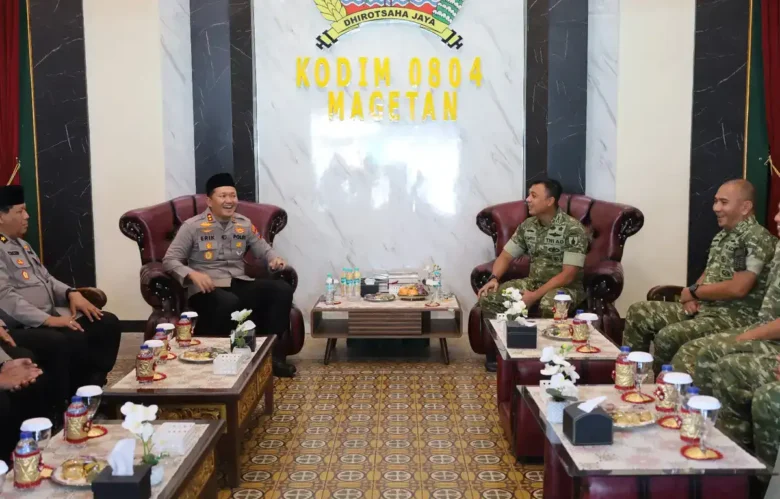 Dandim Magetan bersama Kapolres Magetan serta para PJU Kodim 0804 dan Polres Magetan (foto: istimewa)