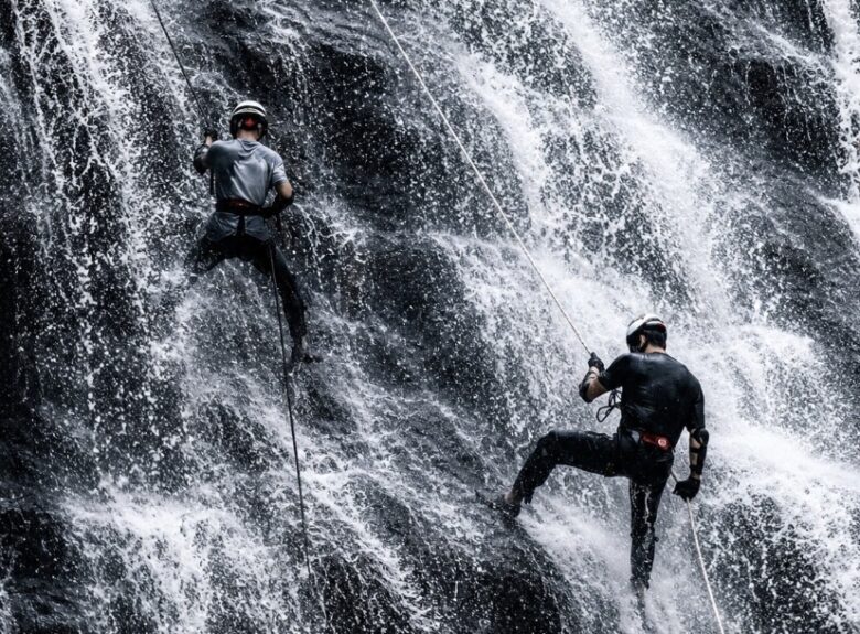 Bosan Olahraga Gitu-Gitu Aja? Ini 5 Rekomendasi Spot Canyoning Seru di Malang