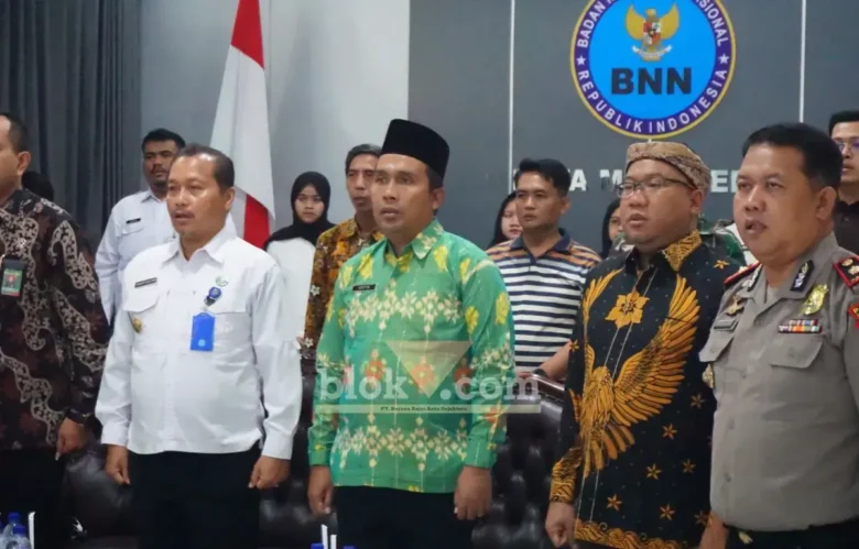 Kalapas kelas IIB Mojokerto Arifin Akhmad hadiri peringatan Hari Anti Narkotika Internasional di kantor BNNK Mojokerto (foto: Blok-a.com/Syahrul Wijaya)