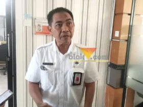 Kepala Bappeda Kabupaten Malang, Tomie Herawanto saat diwawancarai awak media (foto: Blok-a.com / Yogga Ardiawan)