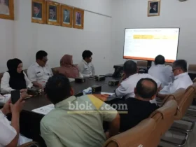 Kunjungan kerja Komisi II DPRD kota Mojokerto di kantor BPKPD.(foto: Blok-a.com/Syahrul Wijaya)