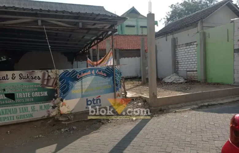 Lokasi rencana pembangunan Koperasi KKMP Trate dipagari sepihak (foto: Blok-a.com/Ivan)