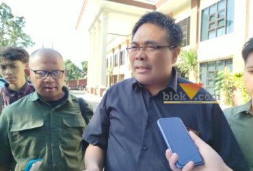 Kuasa Hukum Yayasan Pendidikan Teknologi Turen (YPTT), Sumardhan saat diwawancarai awak media (blok-a.com / Yogga Ardiawan)