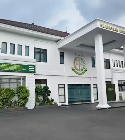 Gedung kantor Kejaksaan Negeri Sidoarjo (foto: istimewa)