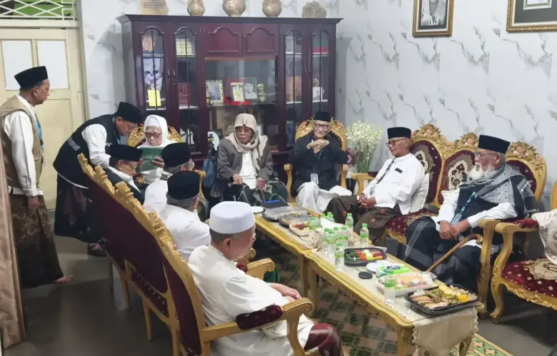 Sembilan Kiai terpilih jadi AHWA Muktamar NU ke-35 (Foto: Istimewa)