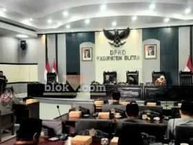 Bupati Blitar Rijanto sampaikan Perubahan KUA-PPAS 2026 di Rapat Paripurna DPRD Kabupaten Blitar (foto: Blok-a.com/Fajar Agustyono)
