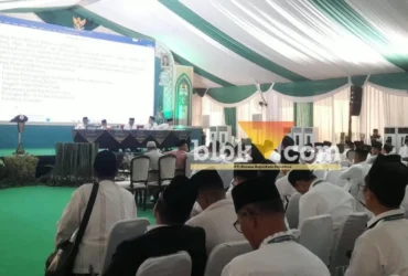 Suasana Sidang Pleno I Muktamar ke-35 NU di Pondok Pesantren Bahrul Ulum Tambakberas, Jombang (foto: blok-a.com/Syahrul Wijaya)