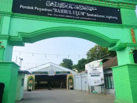 Gedung Serbaguna KH Hasbullah Said, Pondok Pesantren Bahrul Ulum, Tambakberas, Jombang, yang menjadi salah satu venue sidang Muktamar ke-35 NU (Foto: Istimewa)