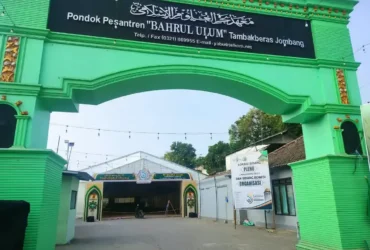Gedung Serbaguna KH Hasbullah Said, Pondok Pesantren Bahrul Ulum, Tambakberas, Jombang, yang menjadi salah satu venue sidang Muktamar ke-35 NU (Foto: Istimewa)