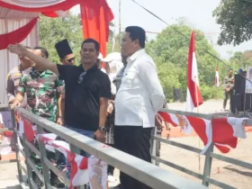 Bupati Subandi saat berada di Wisata Wringin Asri, hasil revitalisasi kawasan kumuh Desa Trompoasri, Kecamatan Jabon, Kabupaten Sidoarjo (foto: istimewa)