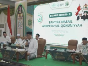 teks:%20Sidang%20Komisi%20Bahtsul%20Masail%20Qanuniyah%20Muktamar%20Ke-35%20NU%20di%20Aula%20KH%20Jamaluddin%20Ahmad%20Center,%20Jombang.(Foto%3A%20Istimewa)