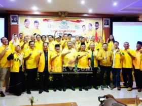 Jajaran pengurus DPD partai Golkar Mojokerto kota saat Itu Rakerda di Arayana Hotel, Trawas (foto: Blok-a.com/Syahrul Wijaya)