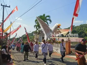 Karnaval HUT RI Desa Pacalan, Plaosan, Magetan (foto: blok-a.com/Nanda Bagoes)