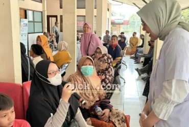 RSDS Magetan saat melakukan penyuluhan kepada masyarakat (foto: Blok-a.com/Nanda Bagoes)