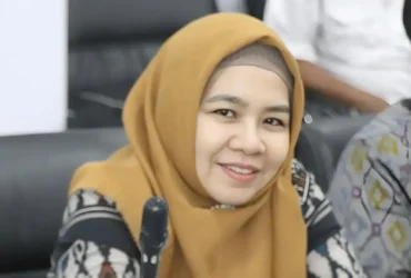 Wakil Ketua Komisi I DPRD Kabupaten Gresik, Elvita Yuliati (foto: istimewa)