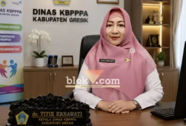 dr. Titik Ernawati, Kepala Dinas KBPPPA Kabupaten Gresik (foto: blok-a.com/ivan)