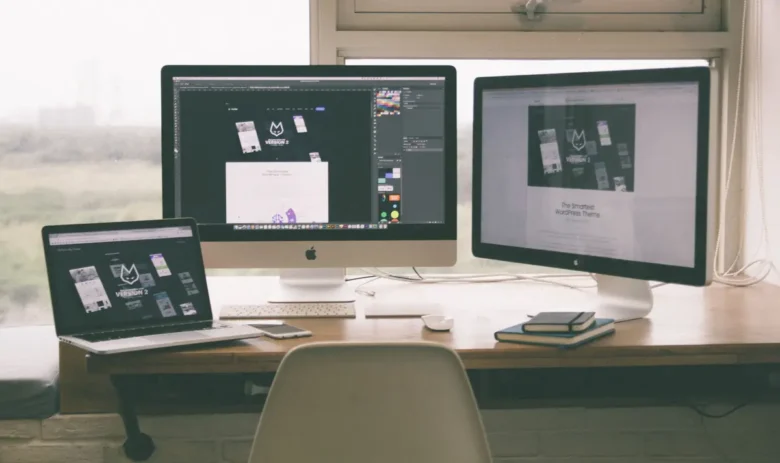Ilustrasi desain website (foto: Pexels/Tranmautritam)