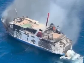 Potongan vidio saat KMP Putri Yasmin Terbakar di Selat Lombok, Rabu (12/08/2026)