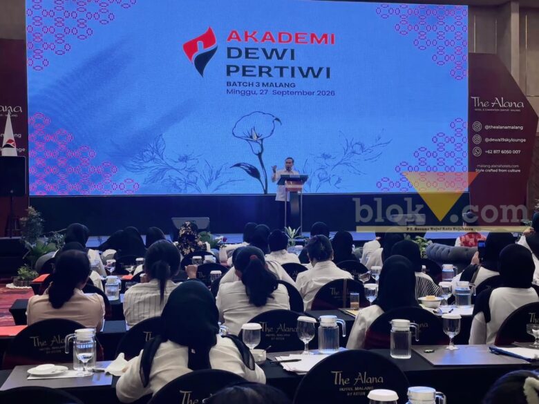 caption:%20Wakil%20Wali%20Kota%20Malang%20Ali%20Muthohirin%20memberikan%20arahan%20di%20acara%20Akademi%20Dewi%20Pertiwi,%20Minggu%20(27/9/2026)%20(blok-a.com/Bob%20Bimantara%20Leander)