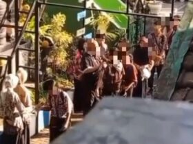 Tangkapan layar detik-detik kekerasan yang diduga dilakukan oleh guru di SMPN 18 Malang (foto: istimewa)